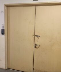 Bizlink Centre (D14), Warehouse #612513291